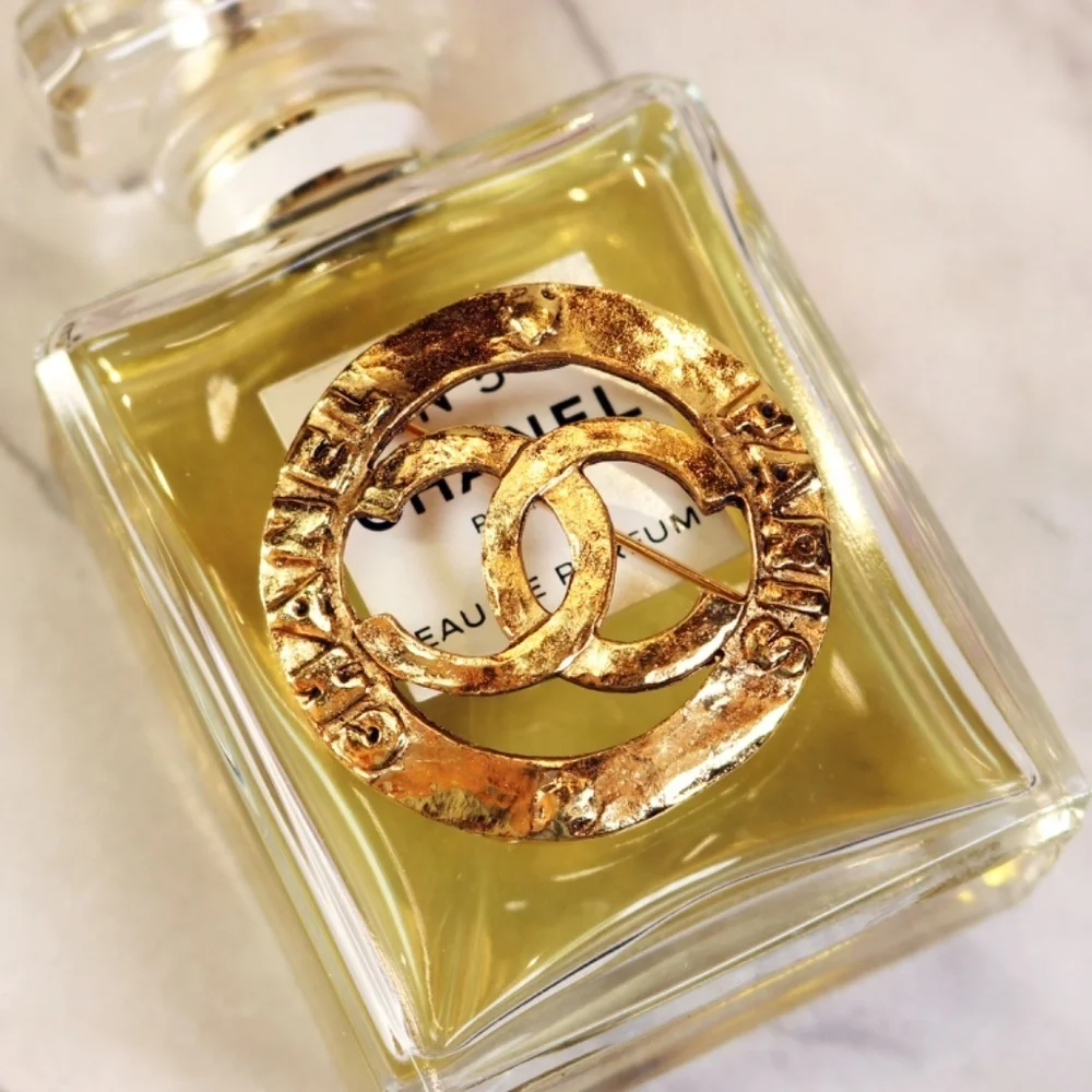 Chanel CC Logo Paris Gold Plated Brooch